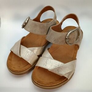 Eurosoft by Sofft Galiana Women's Gold Sandals Size 6 M All Man-Made Materials